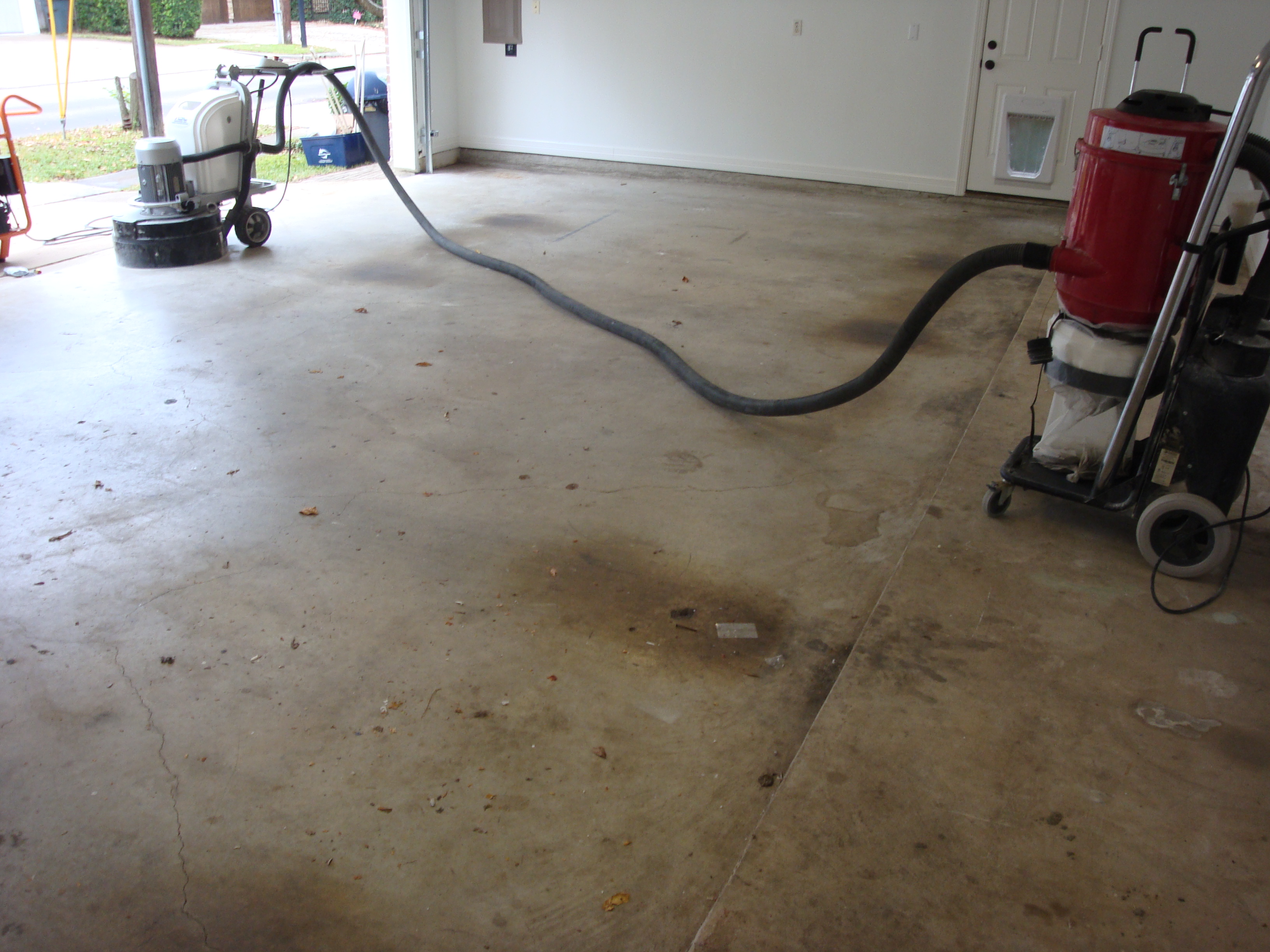 before picture of garage floor before picture of garage floor